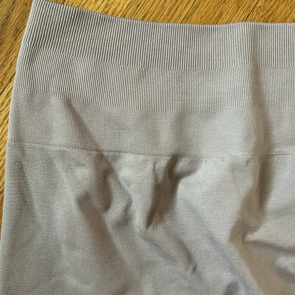 Alphalete amplify leggings - Picture 2 of 4